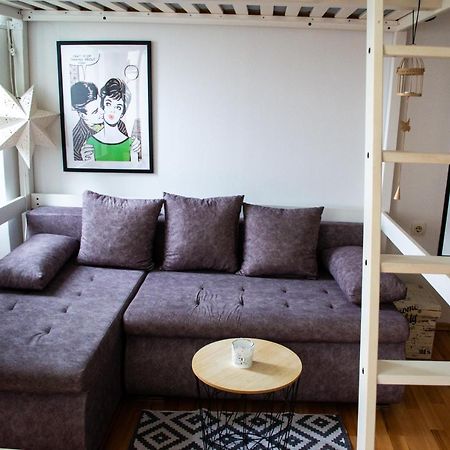 Studio Apartment Kontiki Rijeka Ngoại thất bức ảnh
