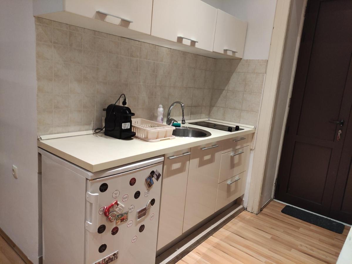 Studio Apartment Kontiki Rijeka Ngoại thất bức ảnh