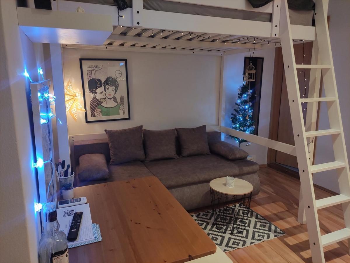 Studio Apartment Kontiki Rijeka Ngoại thất bức ảnh